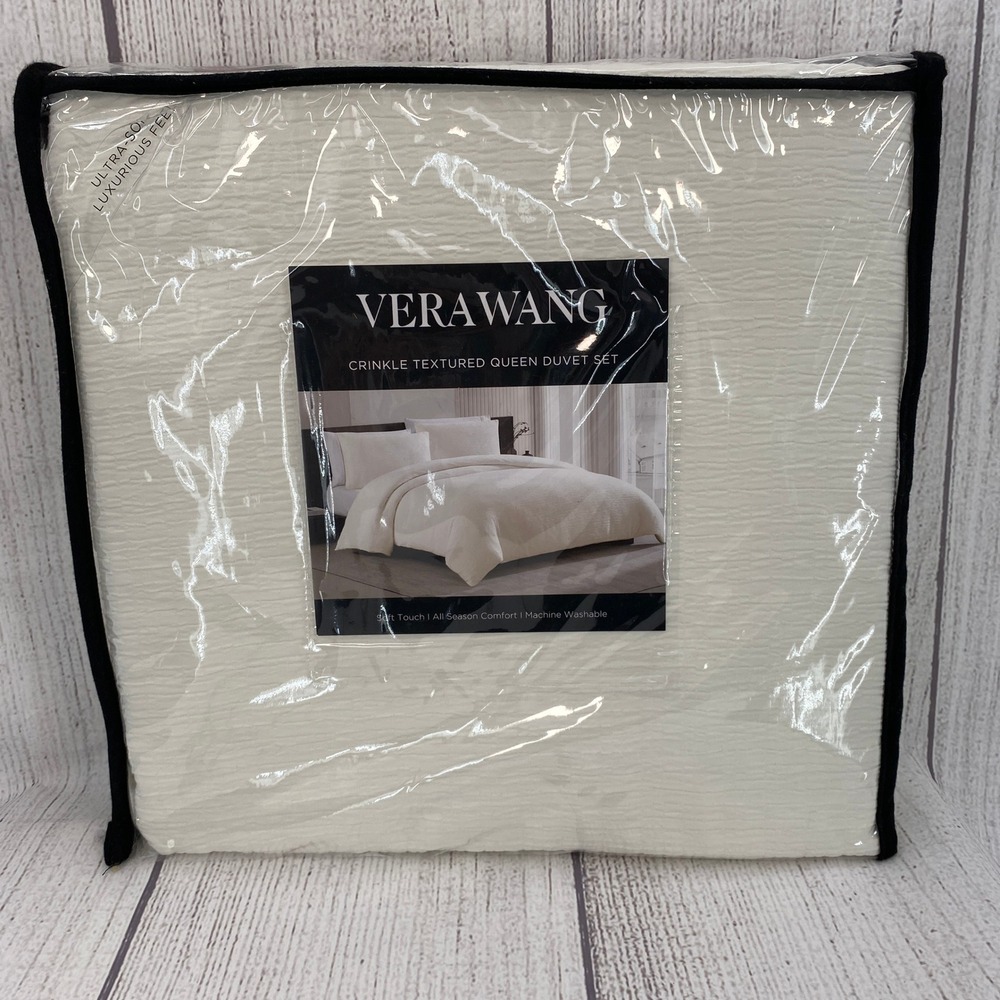 Vera Wang Duvet Set Queen White Crinkle Textured Modern Luxury Minamalist Chic
